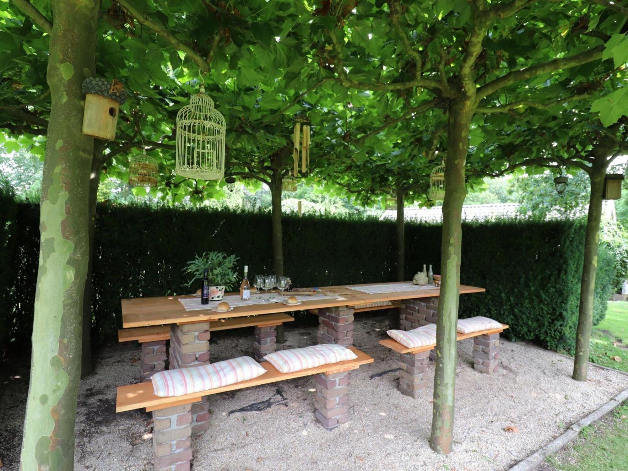 Villa on an Estate in Rheezerveen with Garden Buitenkant foto
